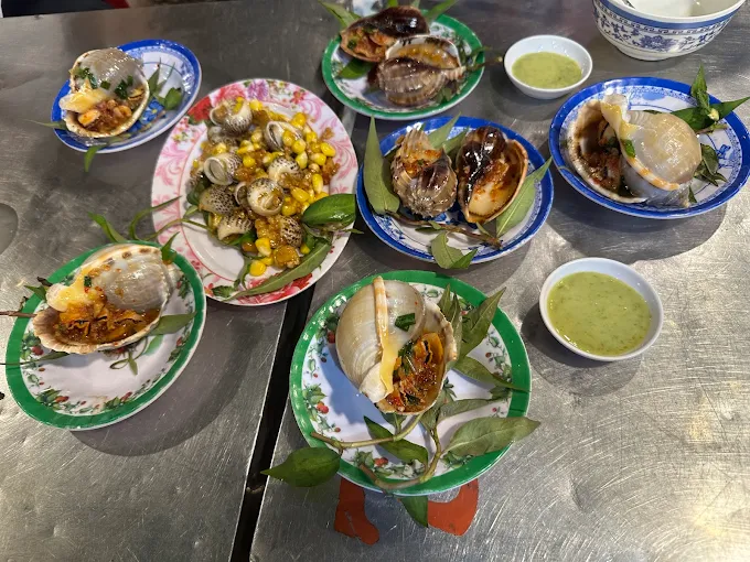 ốc đêm tại Liên Hương
