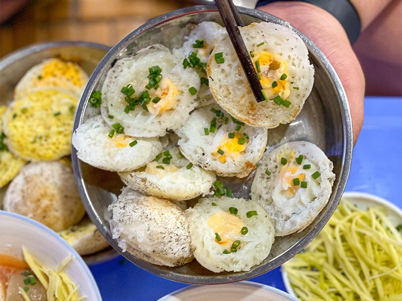 quán bánh căn liên hương