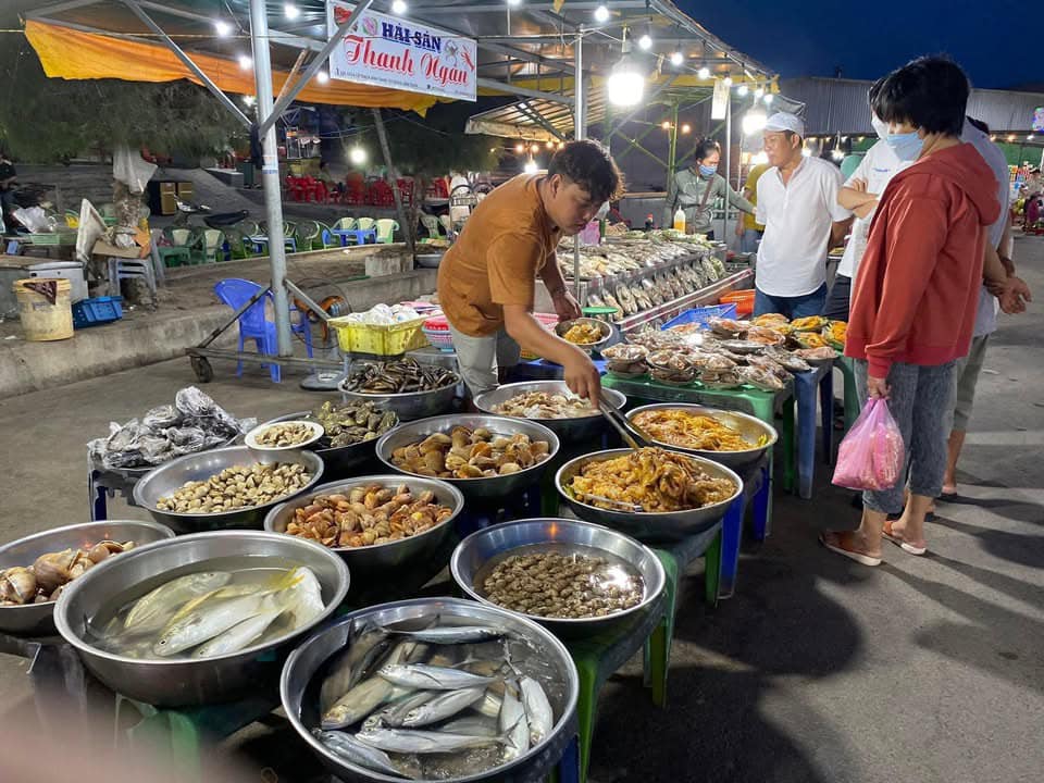 hải sản tươi cổ thạch