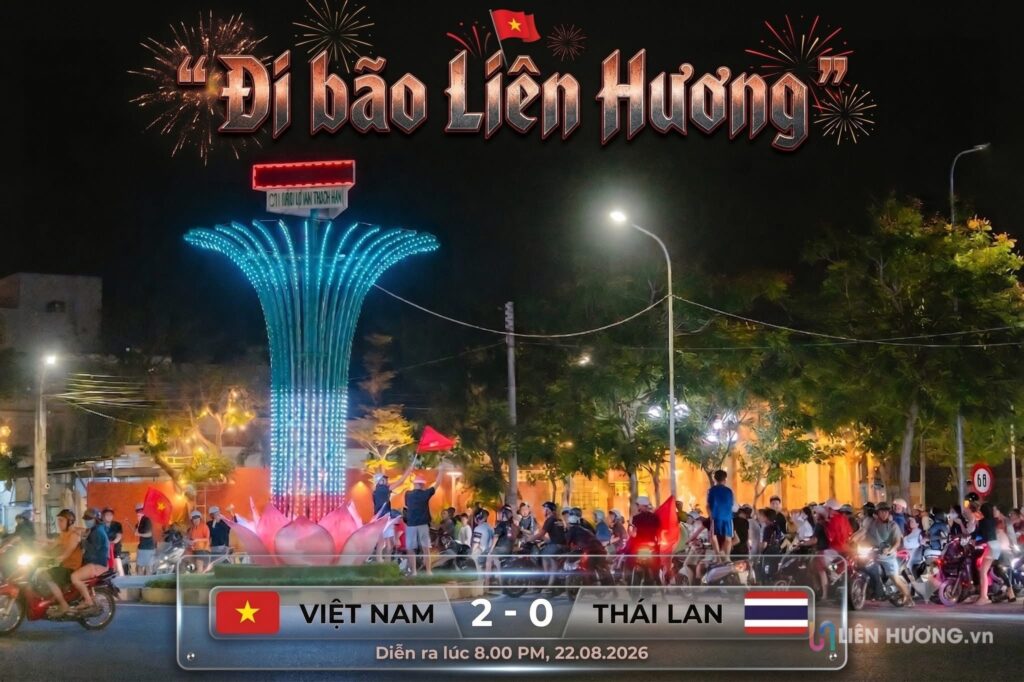 Người dân Liên Hương đi bão ăn mừng Việt Nam thắng Thái Lan 2-0